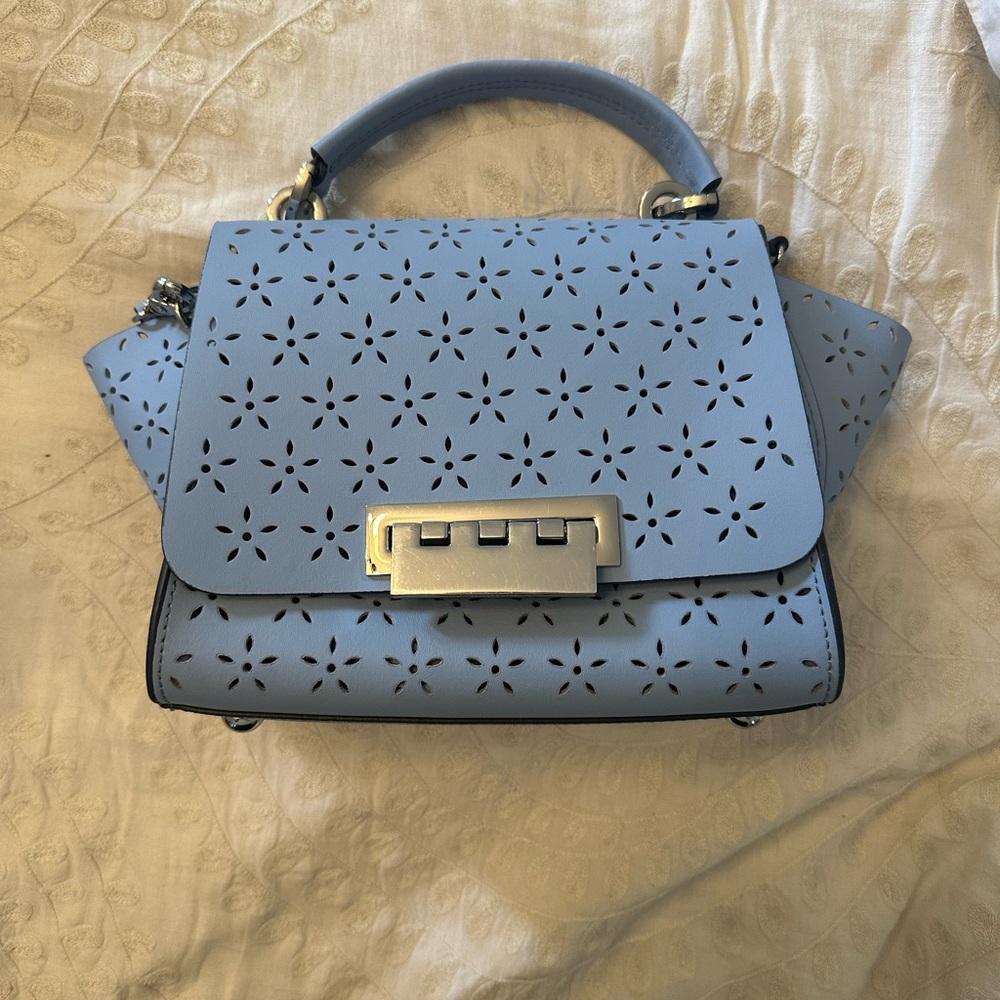 EARTHA CHAIN LEATHER CROSSBODY IN SKYWAY